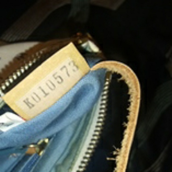 Purse - Picture 3 of 3